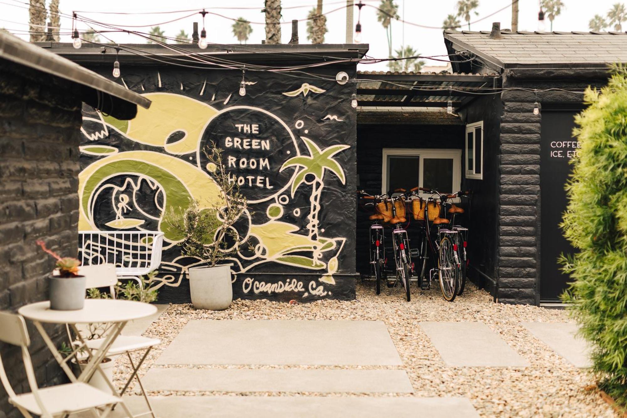 The Green Room Hotel โอเชียนไซด์ ภายนอก รูปภาพ